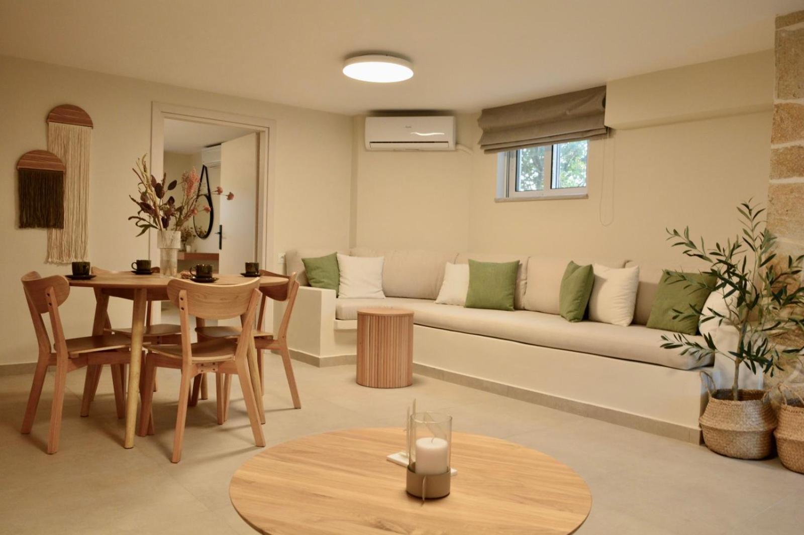 Villa Fleria Seaside Studios & Apts Gerani  Zimmer foto